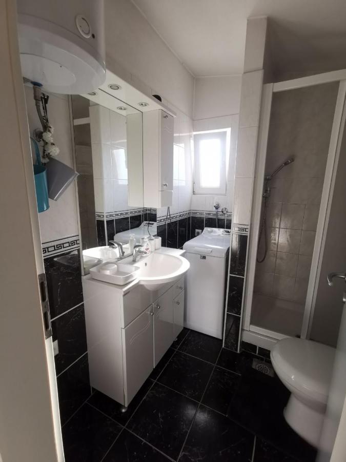 Apartments Luca Žaborić Zewnętrze zdjęcie