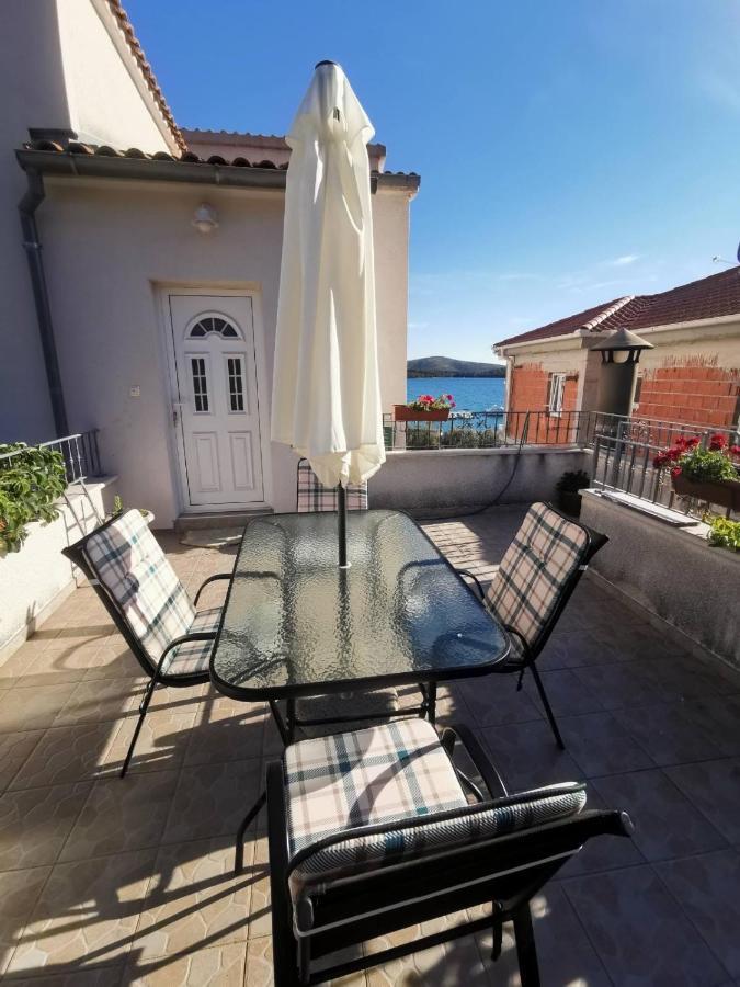 Apartments Luca Žaborić Zewnętrze zdjęcie
